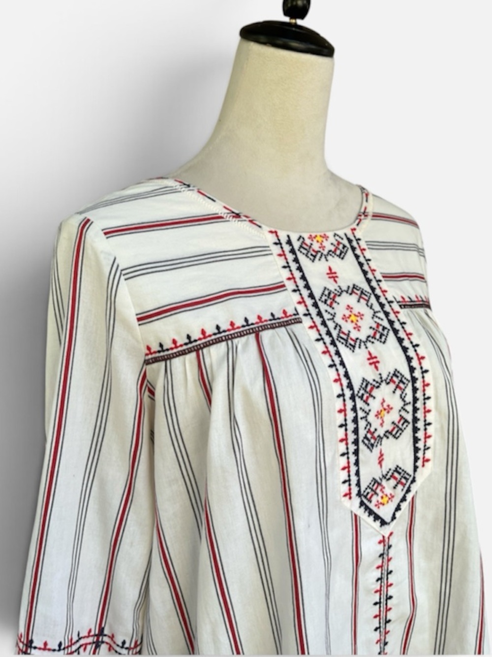 A Loves A Embroidered Striped Peasant Blouse Button Back Az Medium